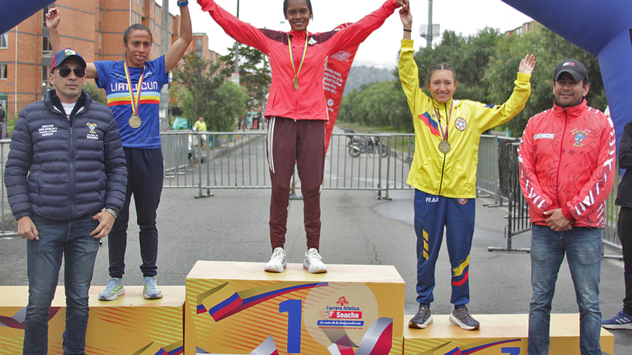 Nacional Ruta podio damas elite Shellcy completo